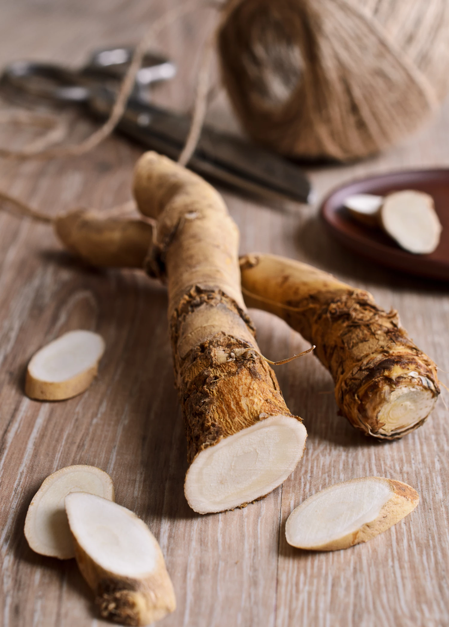 Horseradish (Armoracia Rusticana) 1 Horseradish (Armoracia Rusticana)